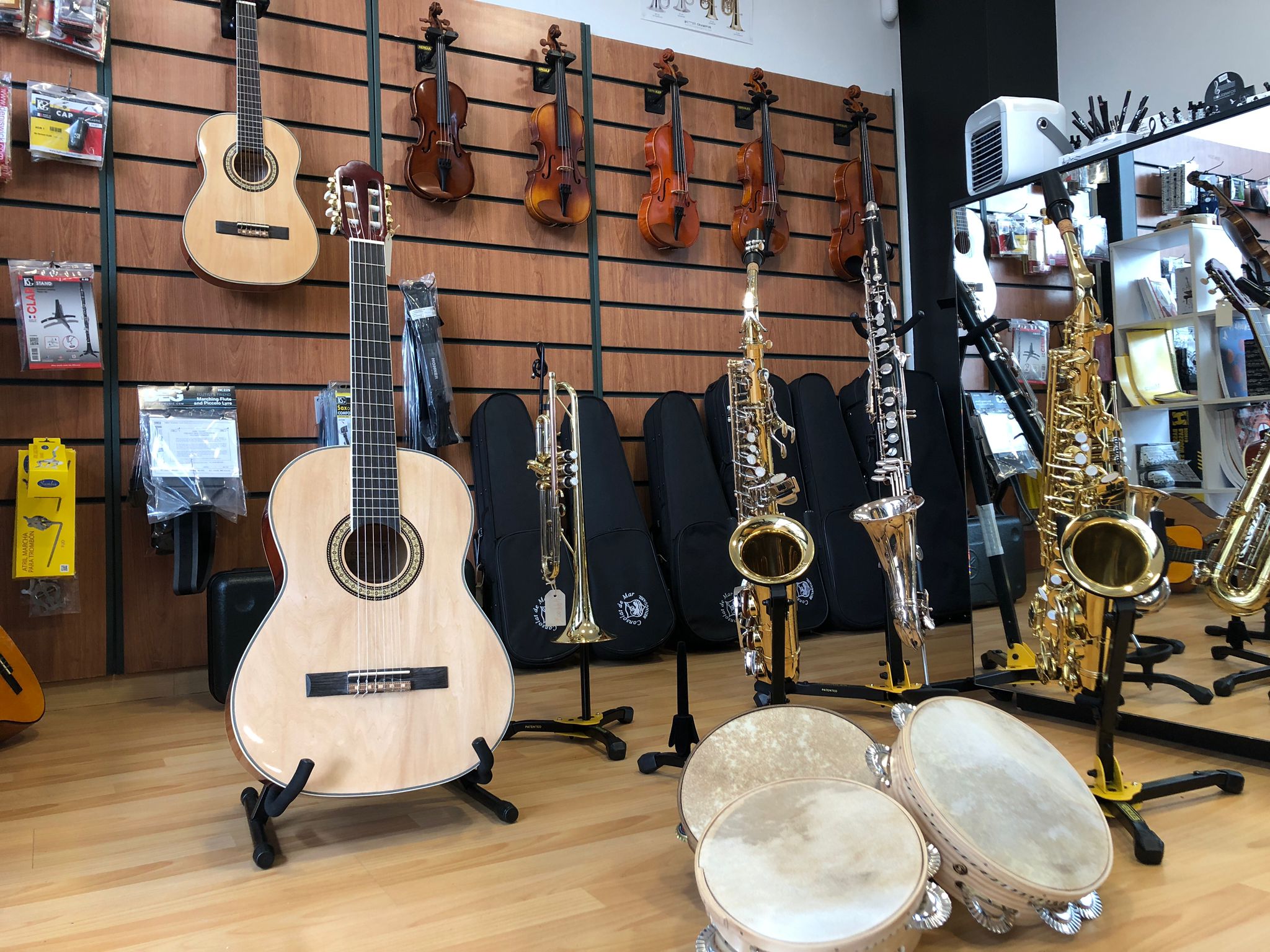 Instrumentos Musicales en Lugo